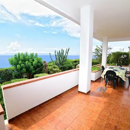 Linda, Exceptional Sea-view 빌라