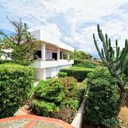Linda, Exceptional Sea-view * Terrasini